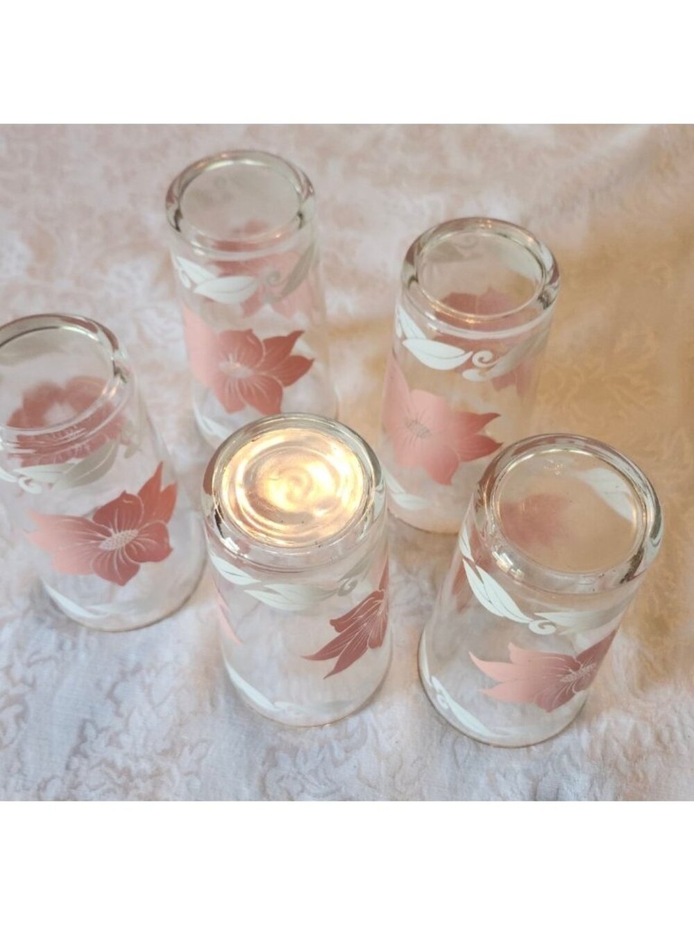 Vintage Pink & White Hibiscus Glass Tumblers Set Of 5 5-Inch Tall Floral Design - Picture 5 of 10